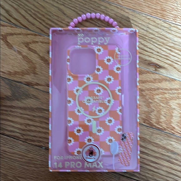 Xo Poppy | Cell Phones & Accessories | New Pink Floral Smartphone Case ...